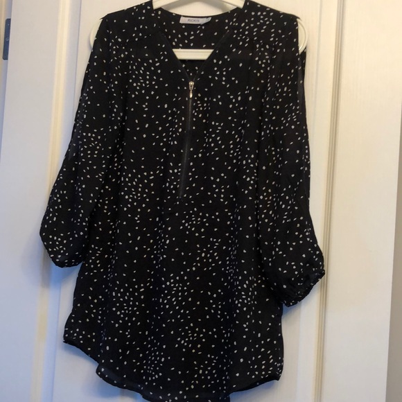 Black & White Flowy Top with Cold-shoulder - Picture 1 of 7